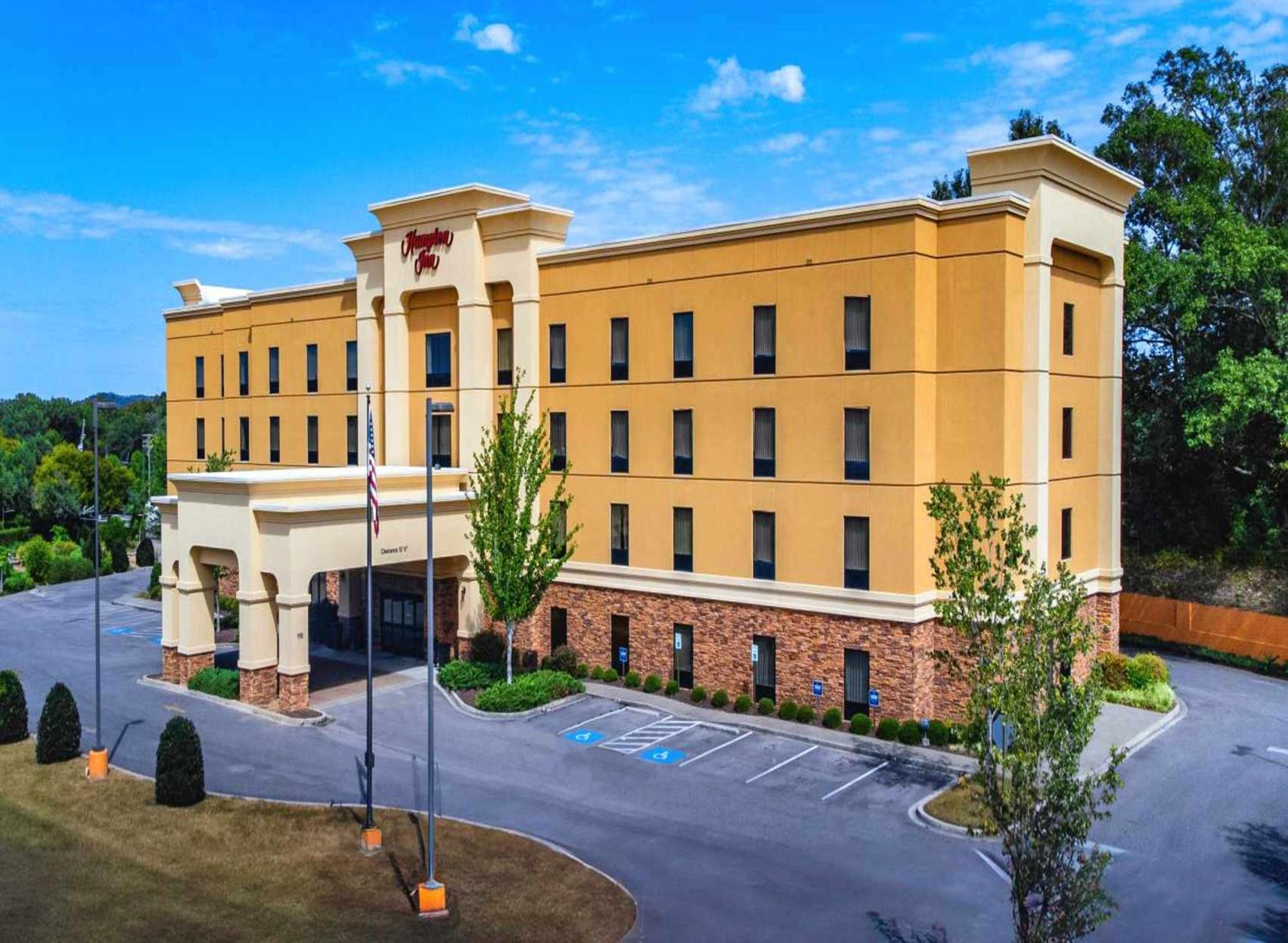 Hampton Inn Fayetteville Exterior photo